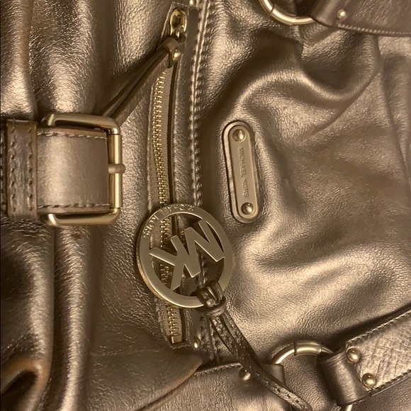 gold vintage hand bag - Picture 1 of 2